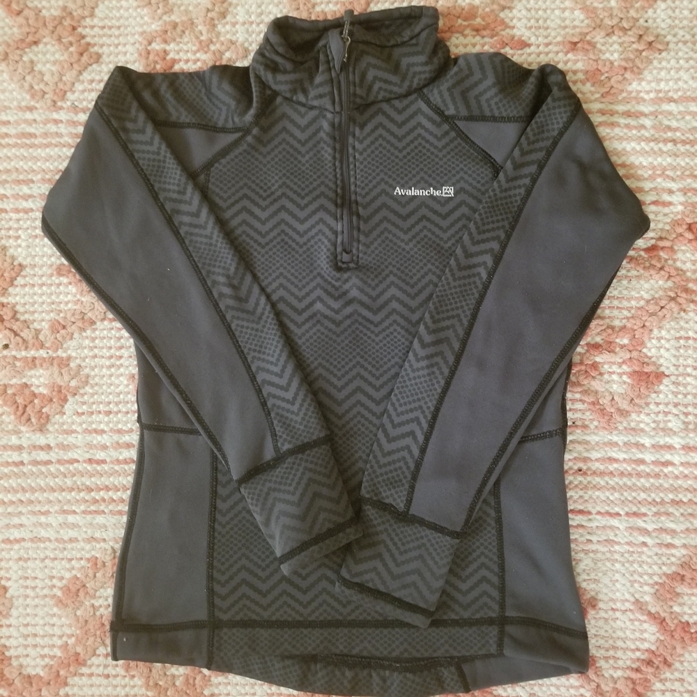Avalanche pull over half zip sweatshirt hoodie